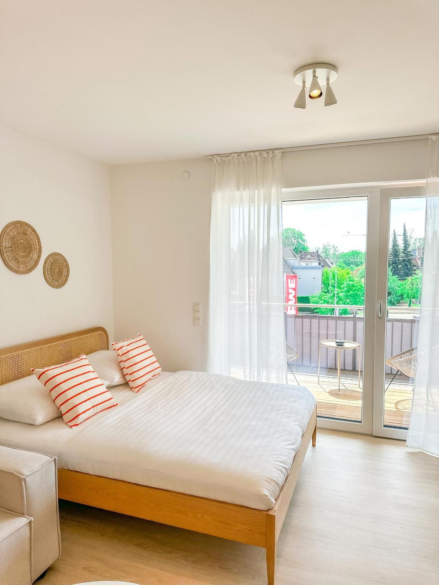 Thesunset Club - Studio II - Kueche - Balkon - Parken Memmingen Buitenkant foto