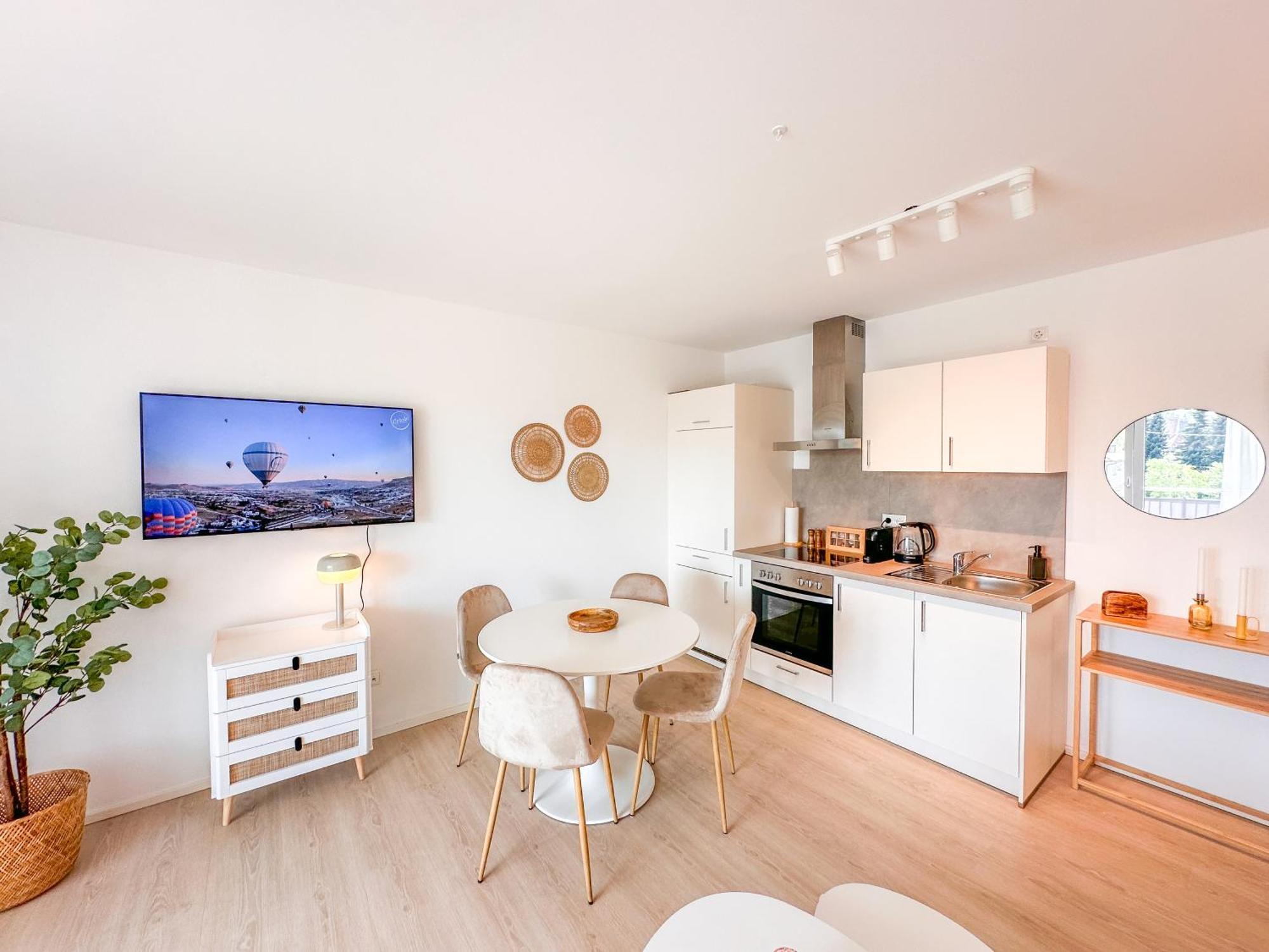 Thesunset Club - Studio II - Kueche - Balkon - Parken Memmingen Buitenkant foto